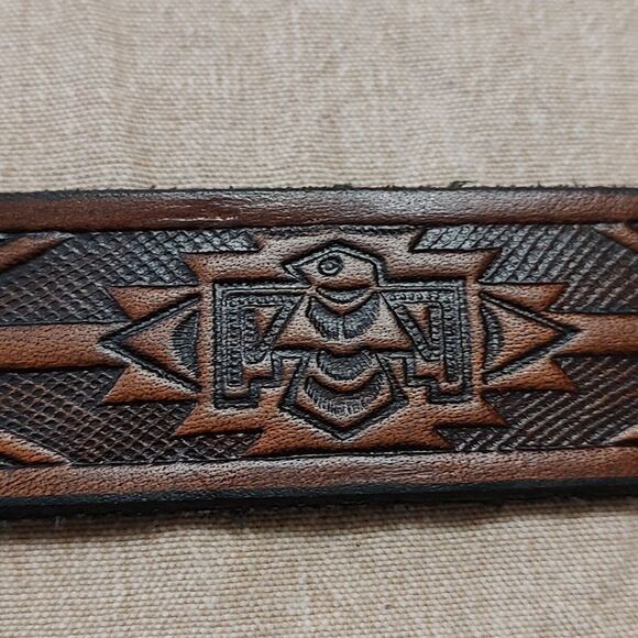 Brown Leather Tooled Men's Belt with Silver Buckle Size 40 - Picture 8 of 11